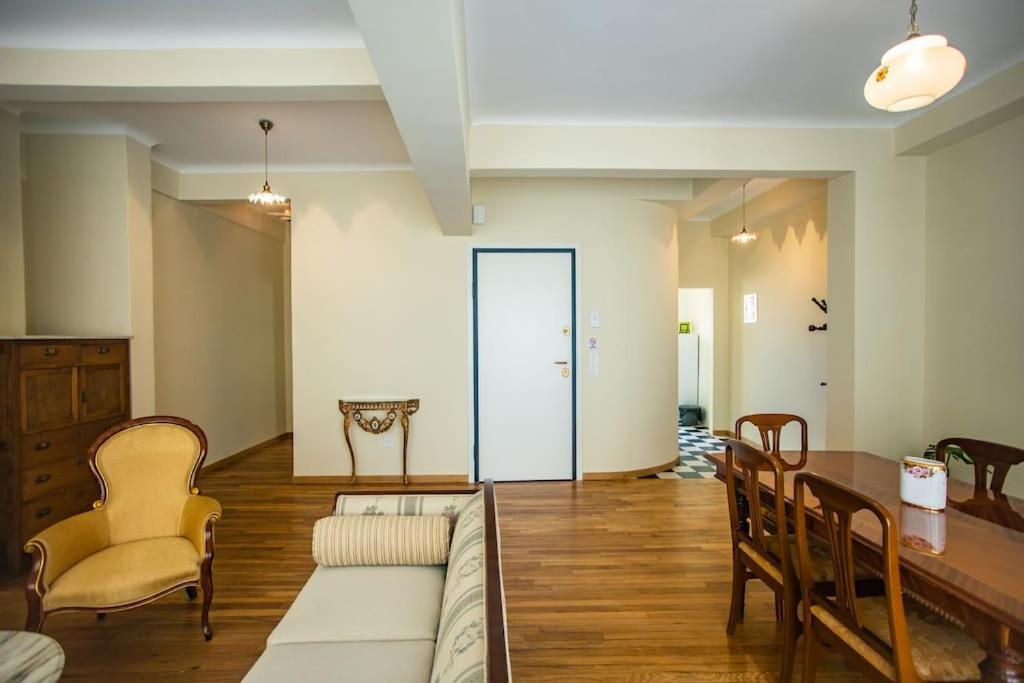 Plaka Vintage Apartment Αθήνα Εξωτερικό φωτογραφία